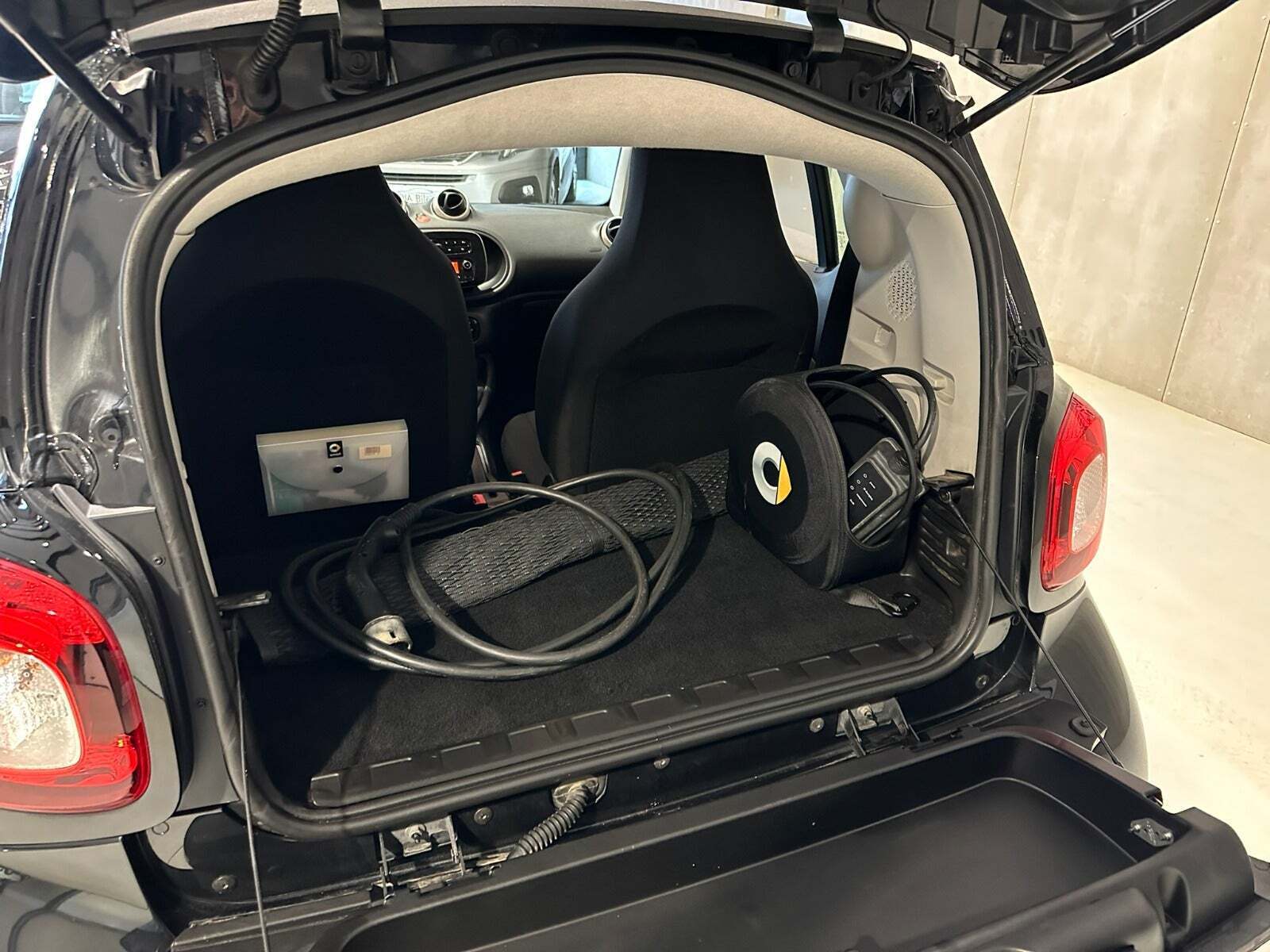 Sort Smart Fortwo fra 2021