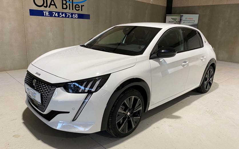 Peugeot e-208 50 GT