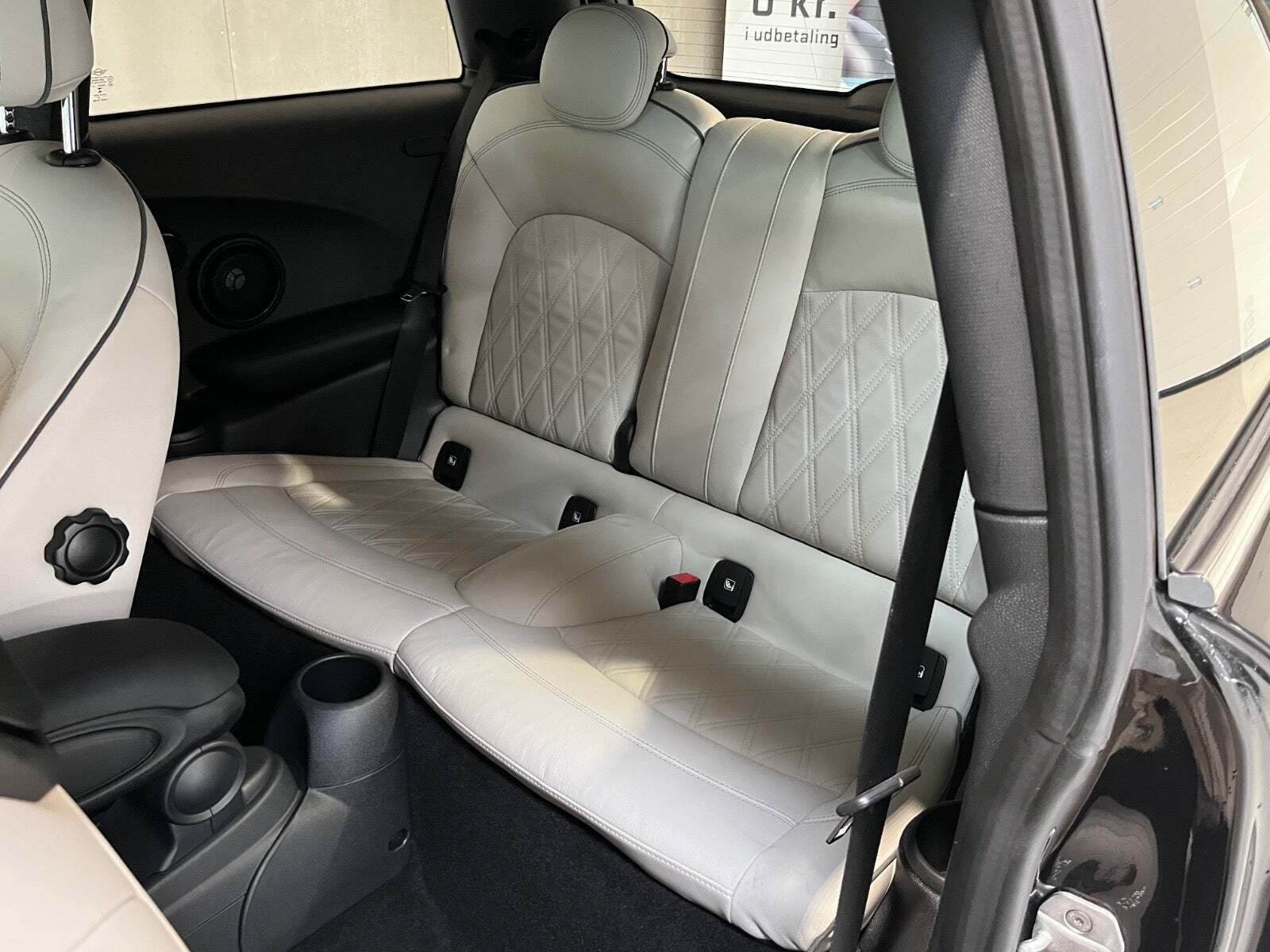 Mini Cooper SE Yours Trim