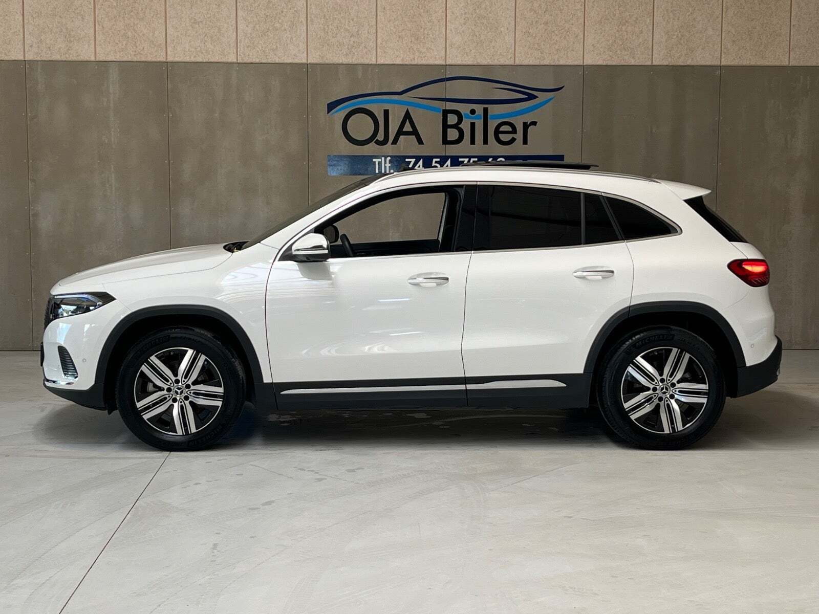 Mercedes EQA250+ Electric Art