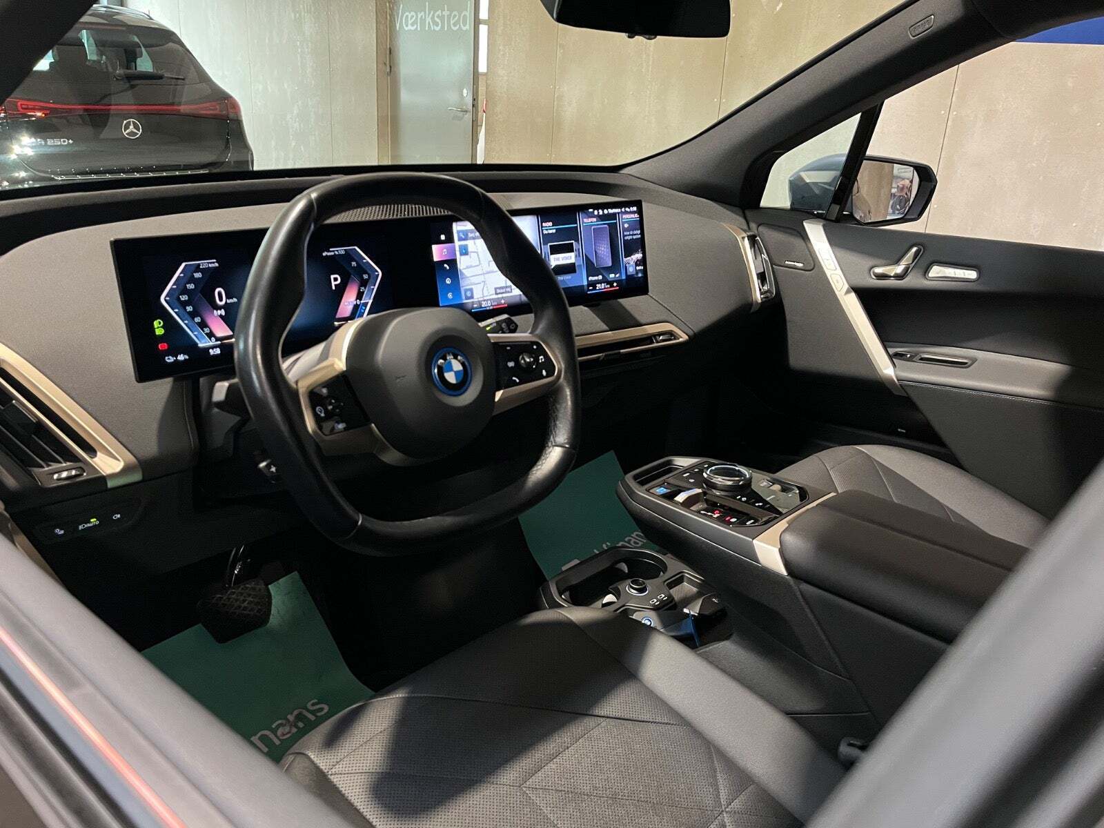 BMW iX xDrive40 Sport