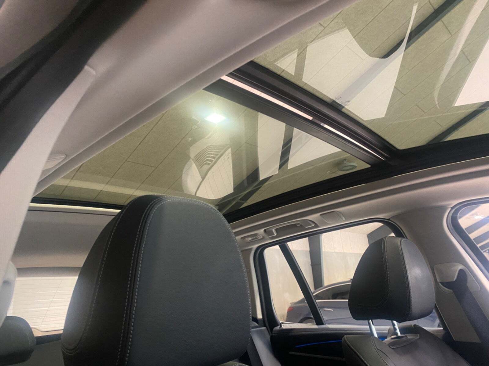 Sort BMW iX3 fra 2021