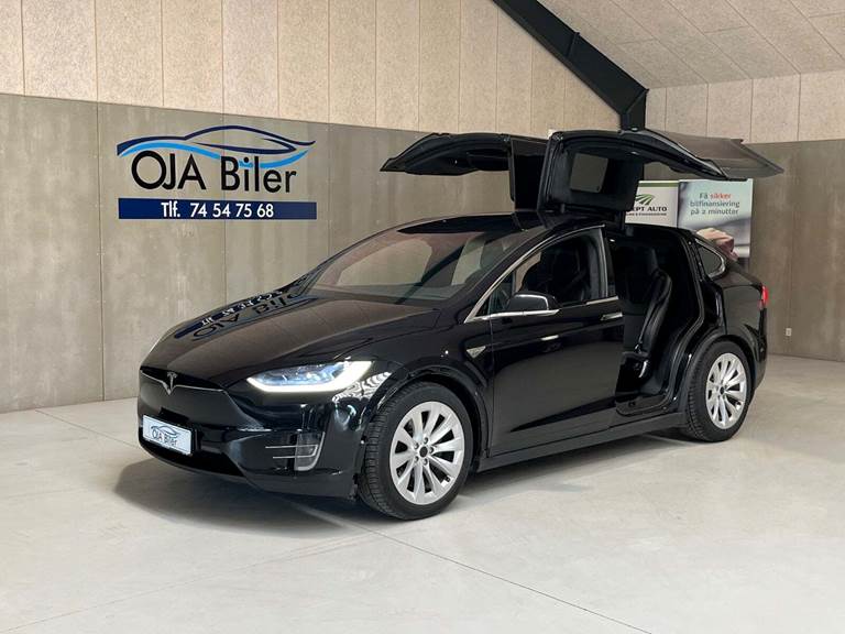 Tesla Model X 90D