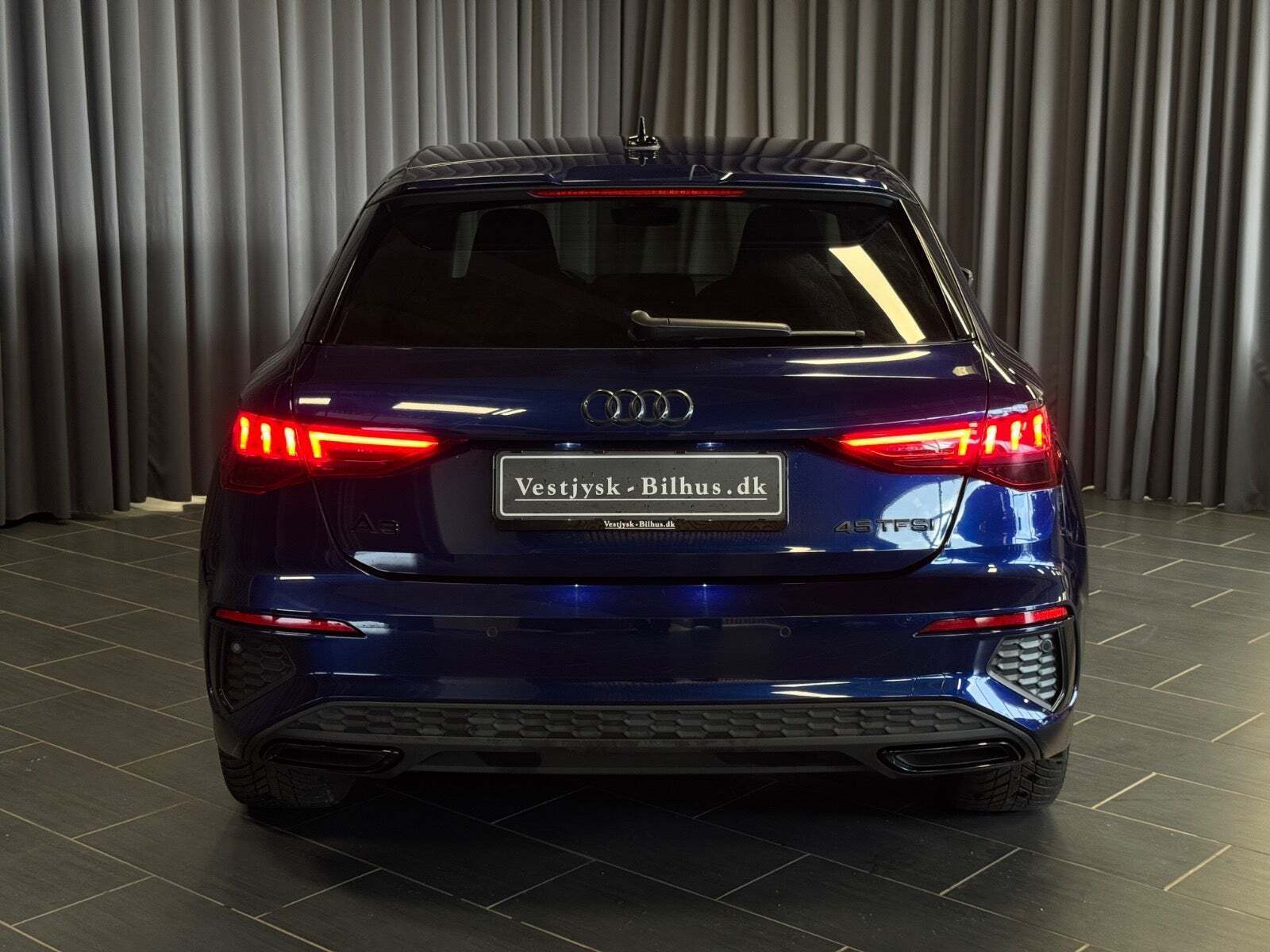 Audi A3 45 TFSi e S-line Sportback S-tr.