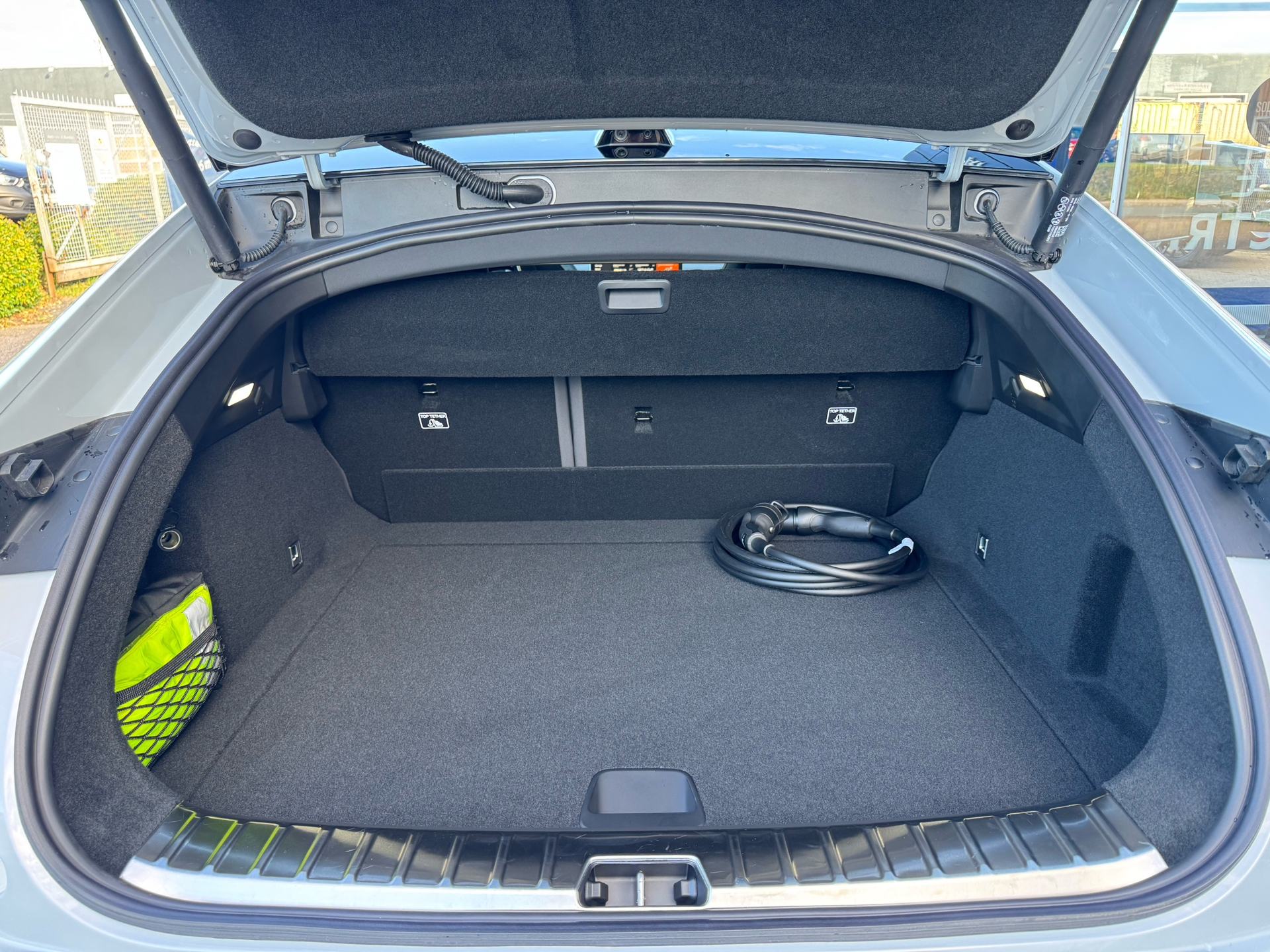 undefined Polestar 4 fra 2025