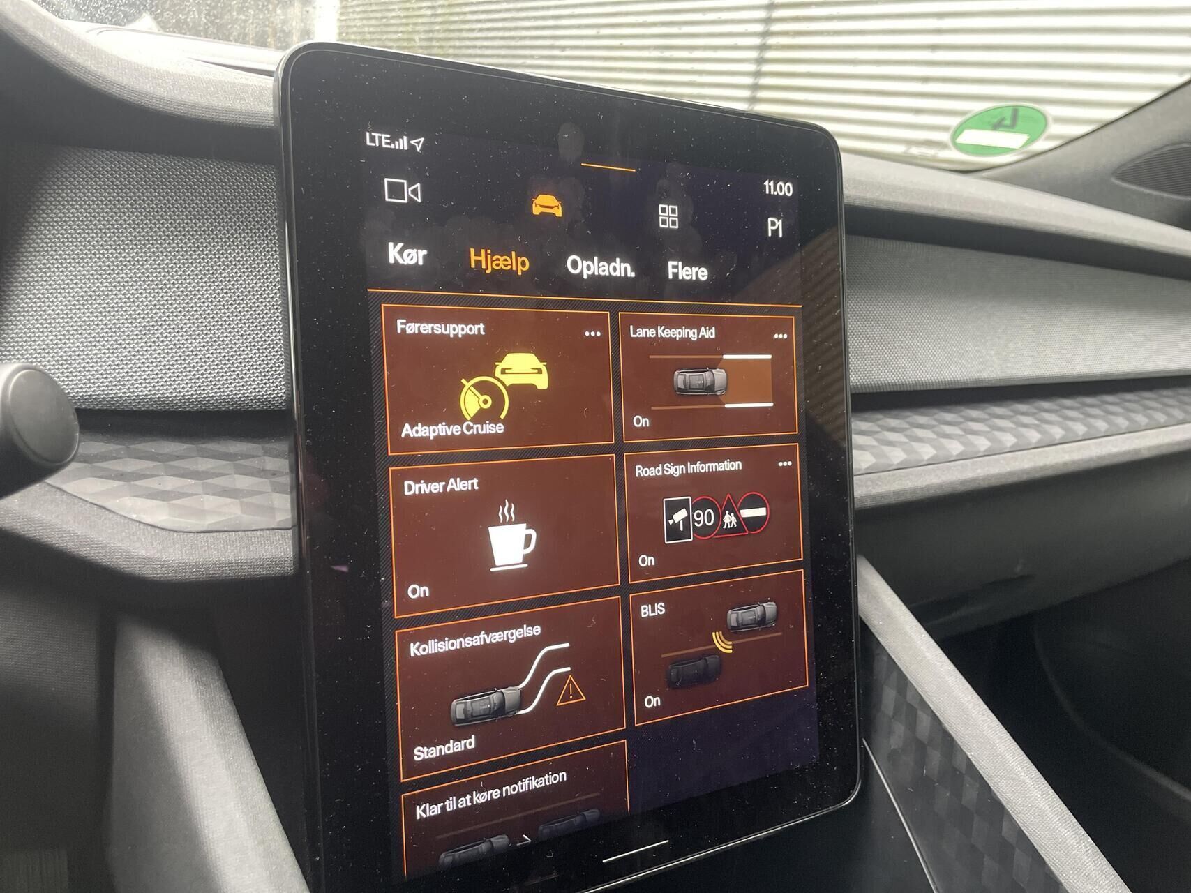 Sort Polestar 2 fra 2023