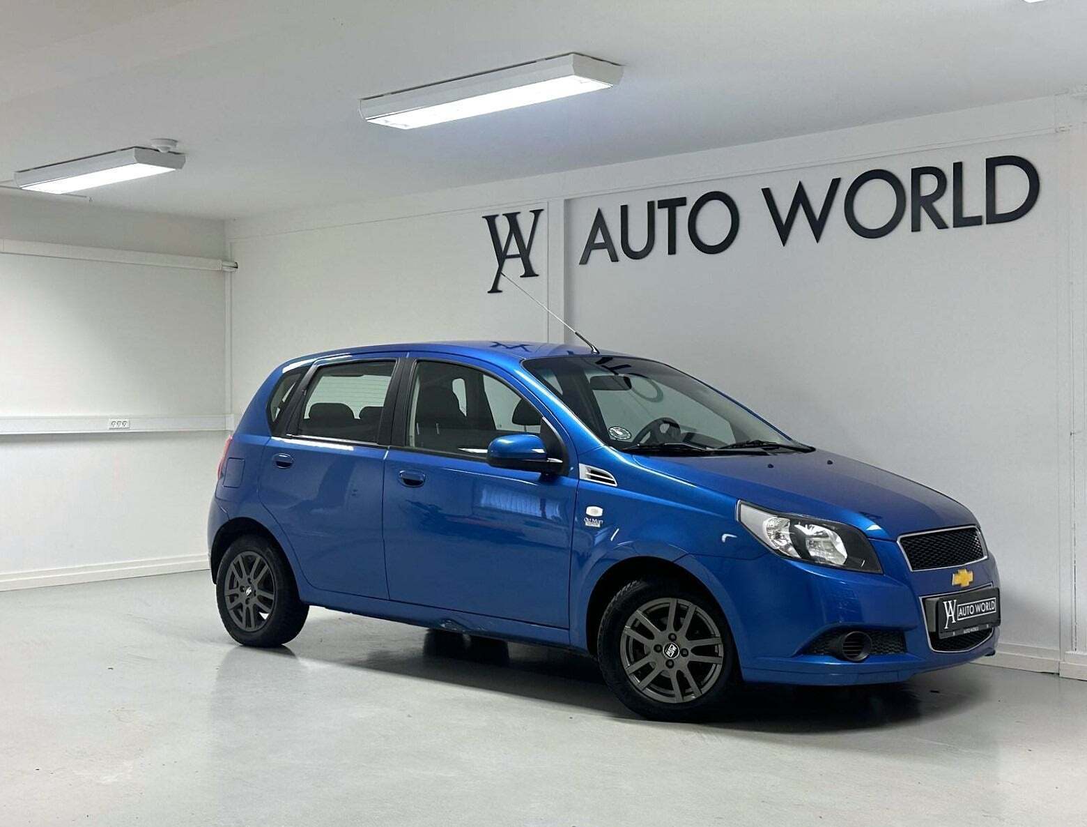 Blå Chevrolet Aveo fra 2011