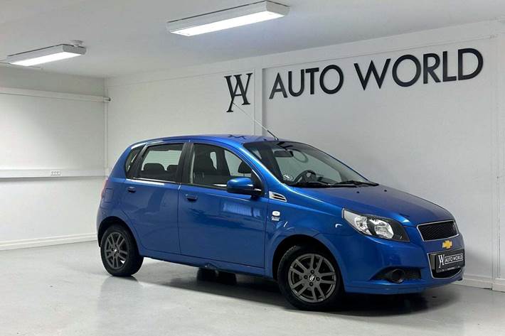 Blå Chevrolet Aveo fra 2011