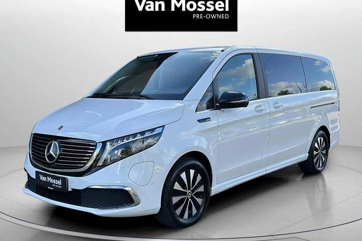 Hvid Mercedes EQV300 fra 2020 set udefra