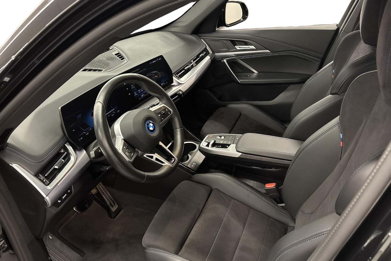 BMW iX1 eDrive20 M-Sport Pro