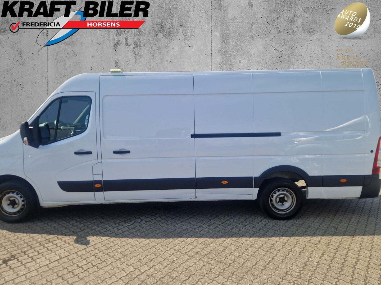 Renault Master IV T35 2,3 dCi 145 L4H2 Kassevogn RWD