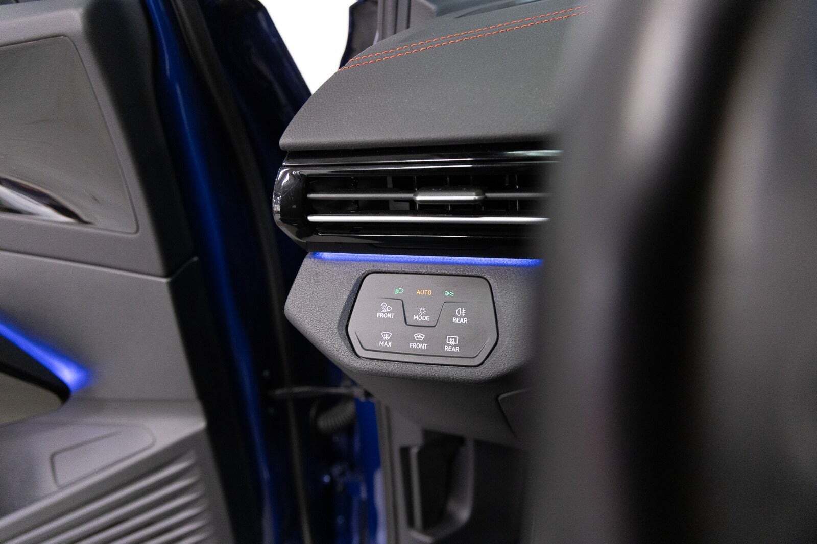 Blå VW ID.4 fra 2025