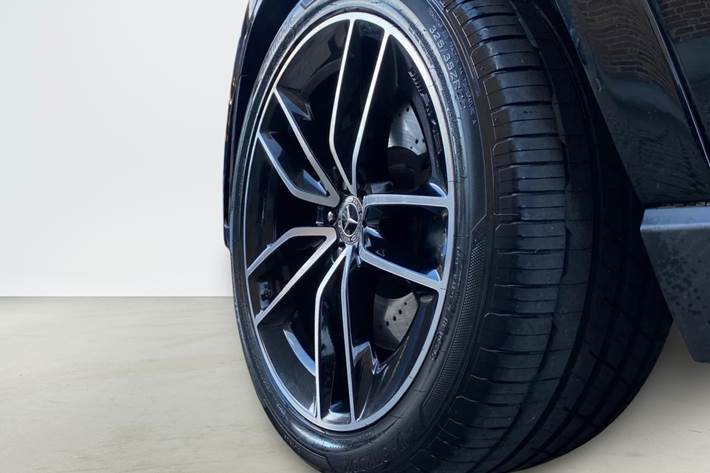 Sort Mercedes GLE580 fra 2021