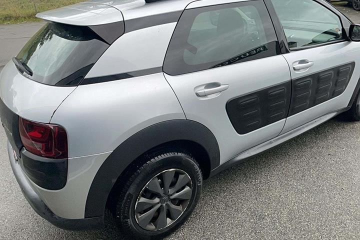 Sølv Citroën C4 Cactus fra 2017