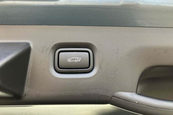 Blå Hyundai Ioniq 5 fra 2023