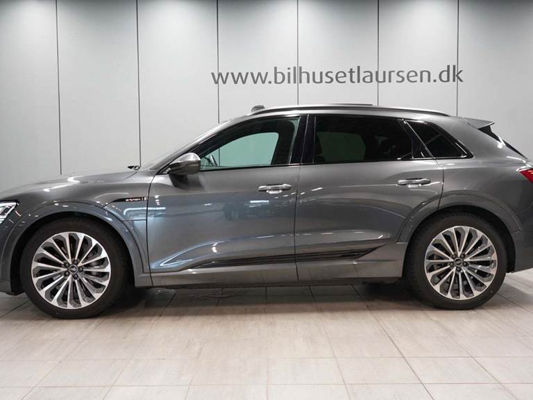 Audi e-tron 55 S-line quattro