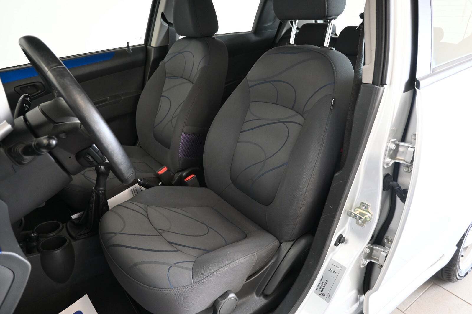 Sølv Chevrolet Spark fra 2013