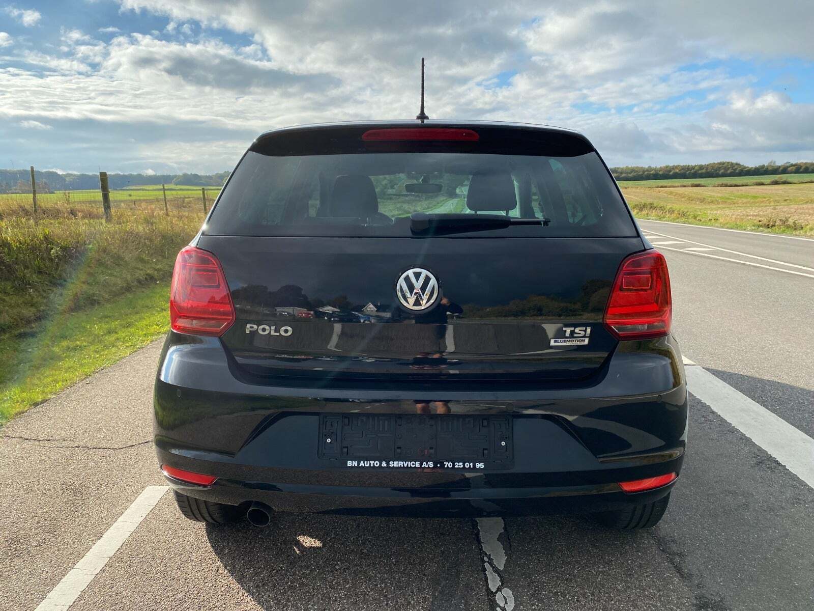 Sort VW Polo fra 2016