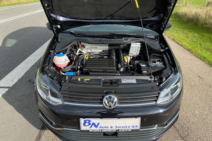 Sort VW Polo fra 2016