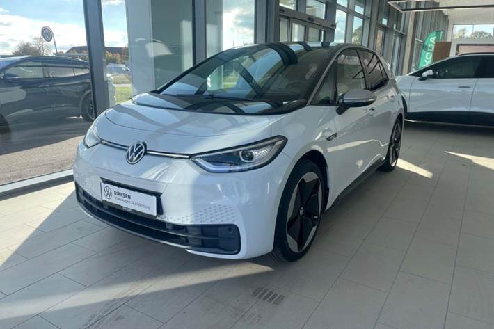 Hvid VW ID.3 fra 2020 set udefra