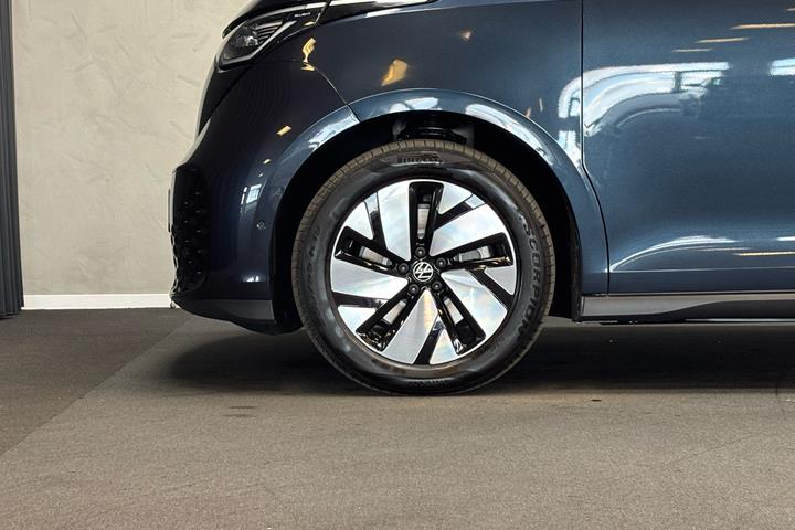 Blå VW ID.Buzz fra 2025