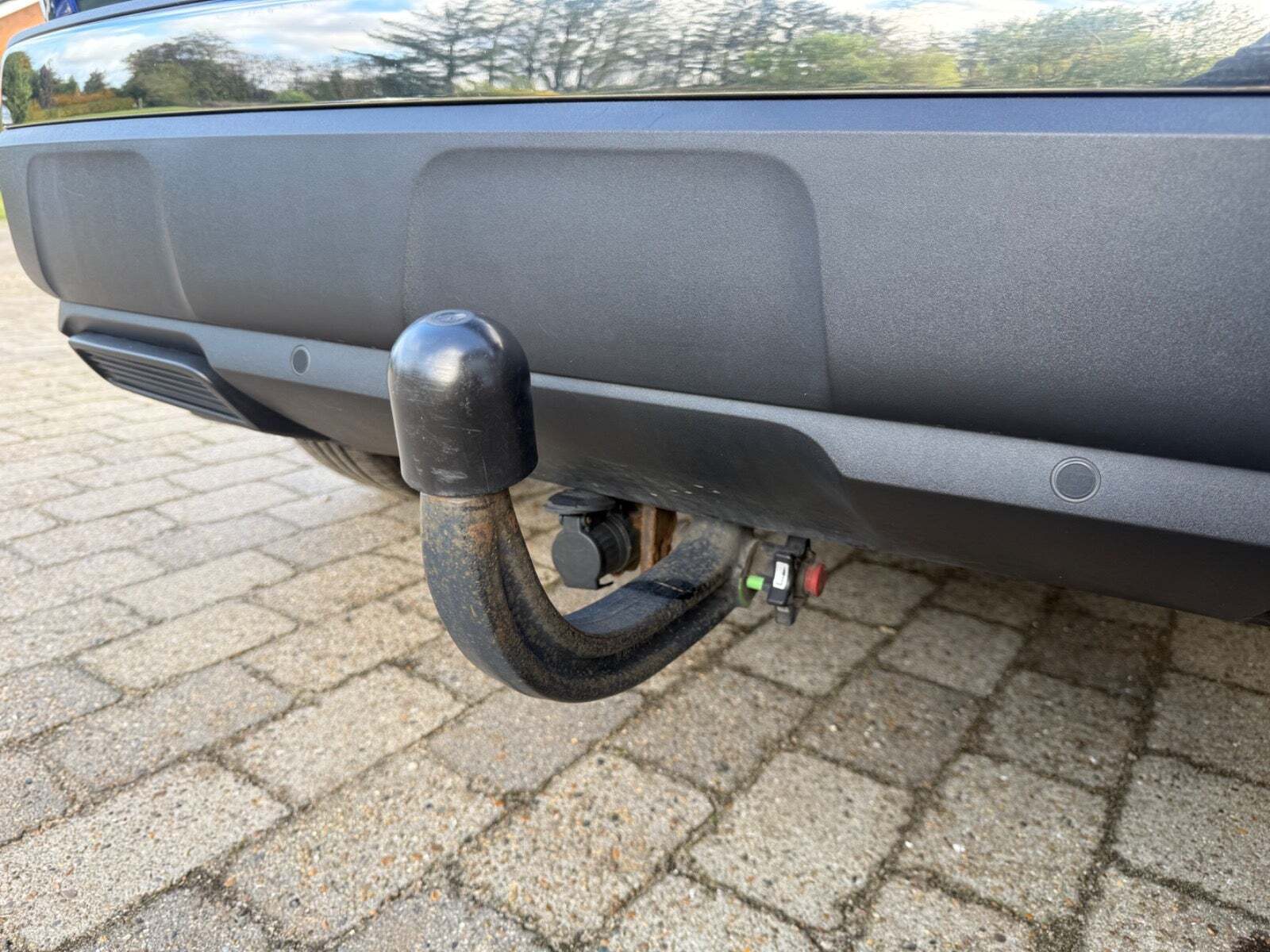 Blå Peugeot 3008 fra 2020