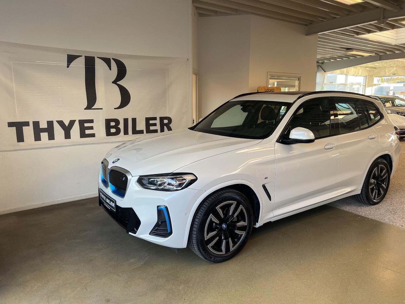 BMW iX3 Charged M-Sport