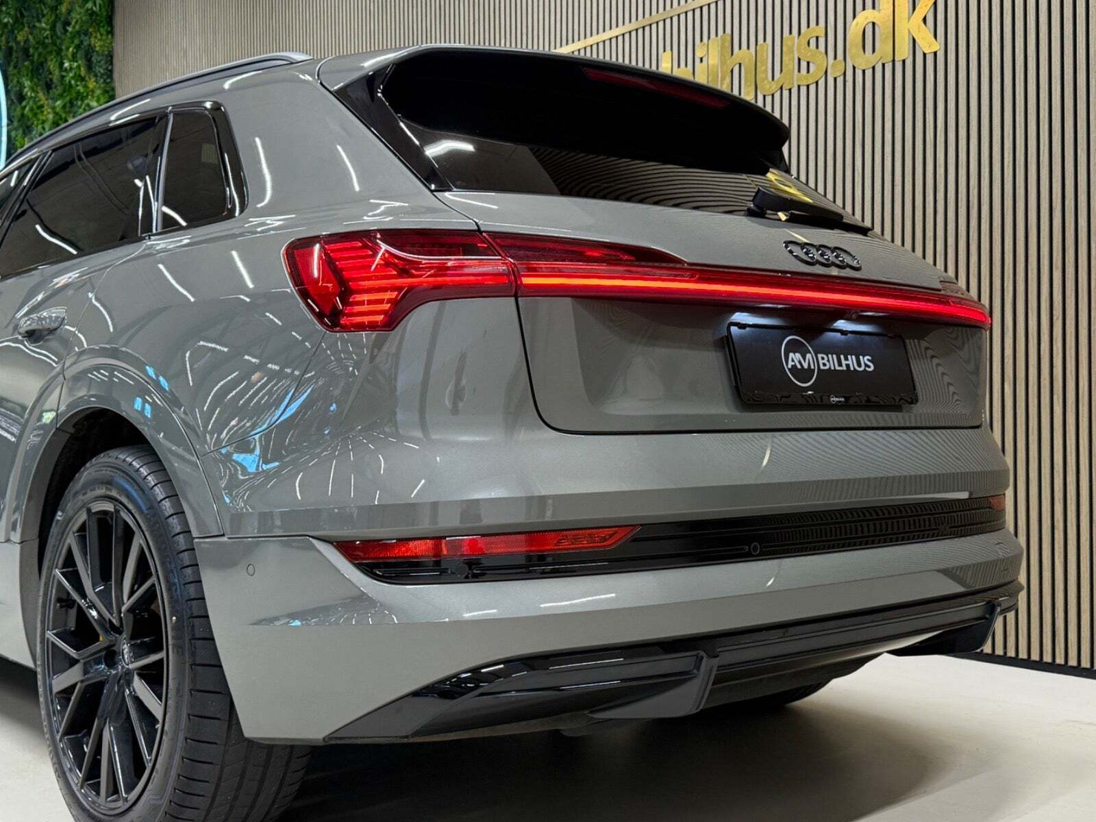 Audi e-tron 55 Black Edition S-line quattro