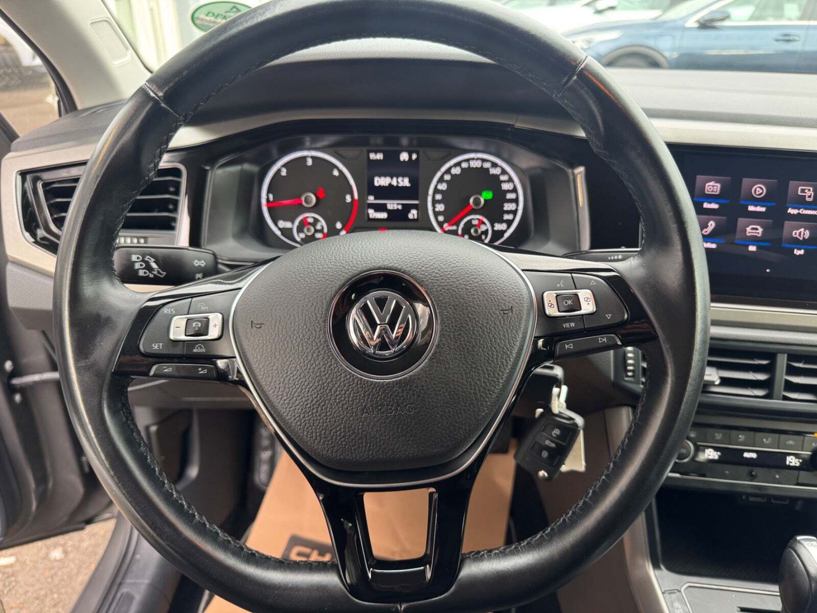 Brun VW Polo fra 2019