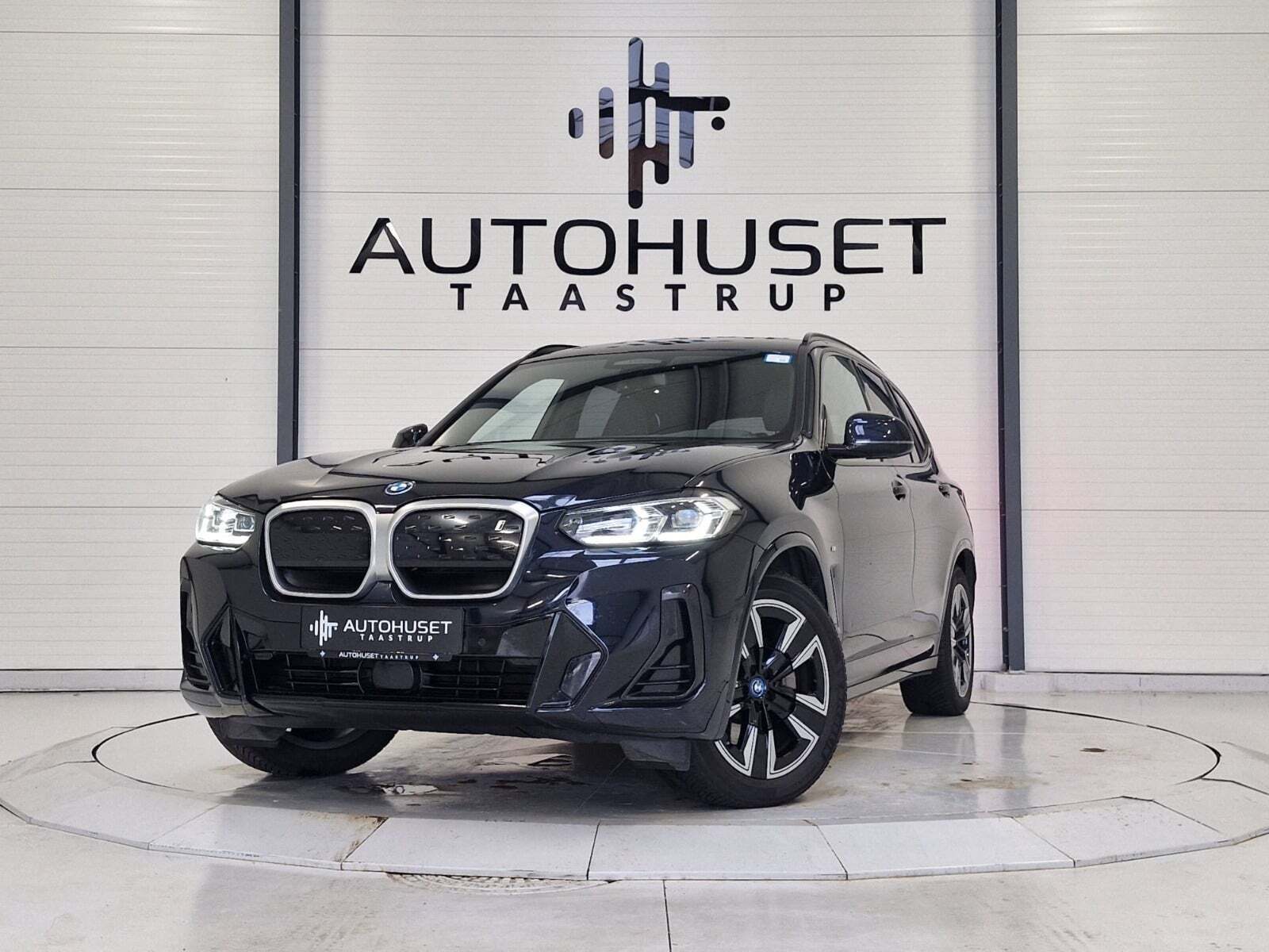 BMW iX3 Charged M-Sport