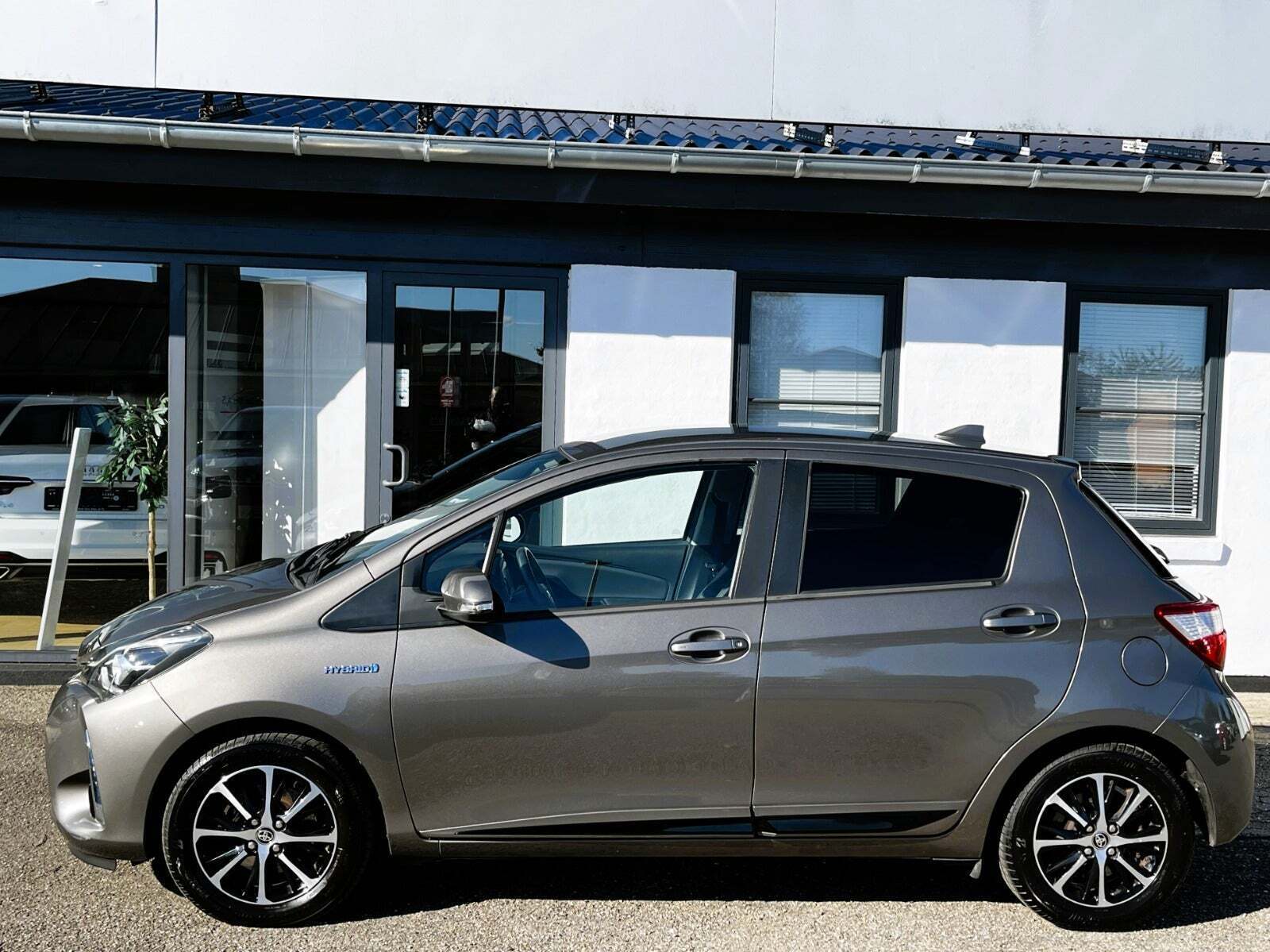 Toyota Yaris 1,5 Hybrid H2 e-CVT