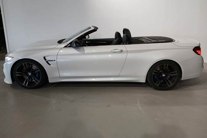 Hvid BMW M4 fra 2015