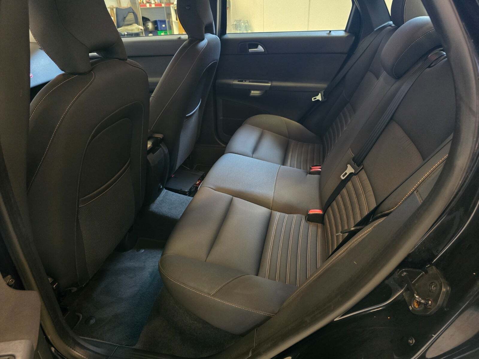 Sort Volvo S40 fra 2008