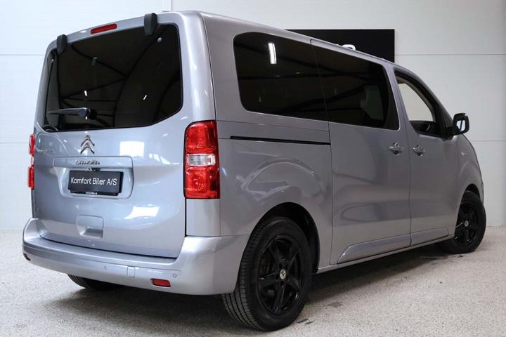 Grå Citroën ë-SpaceTourer fra 2023