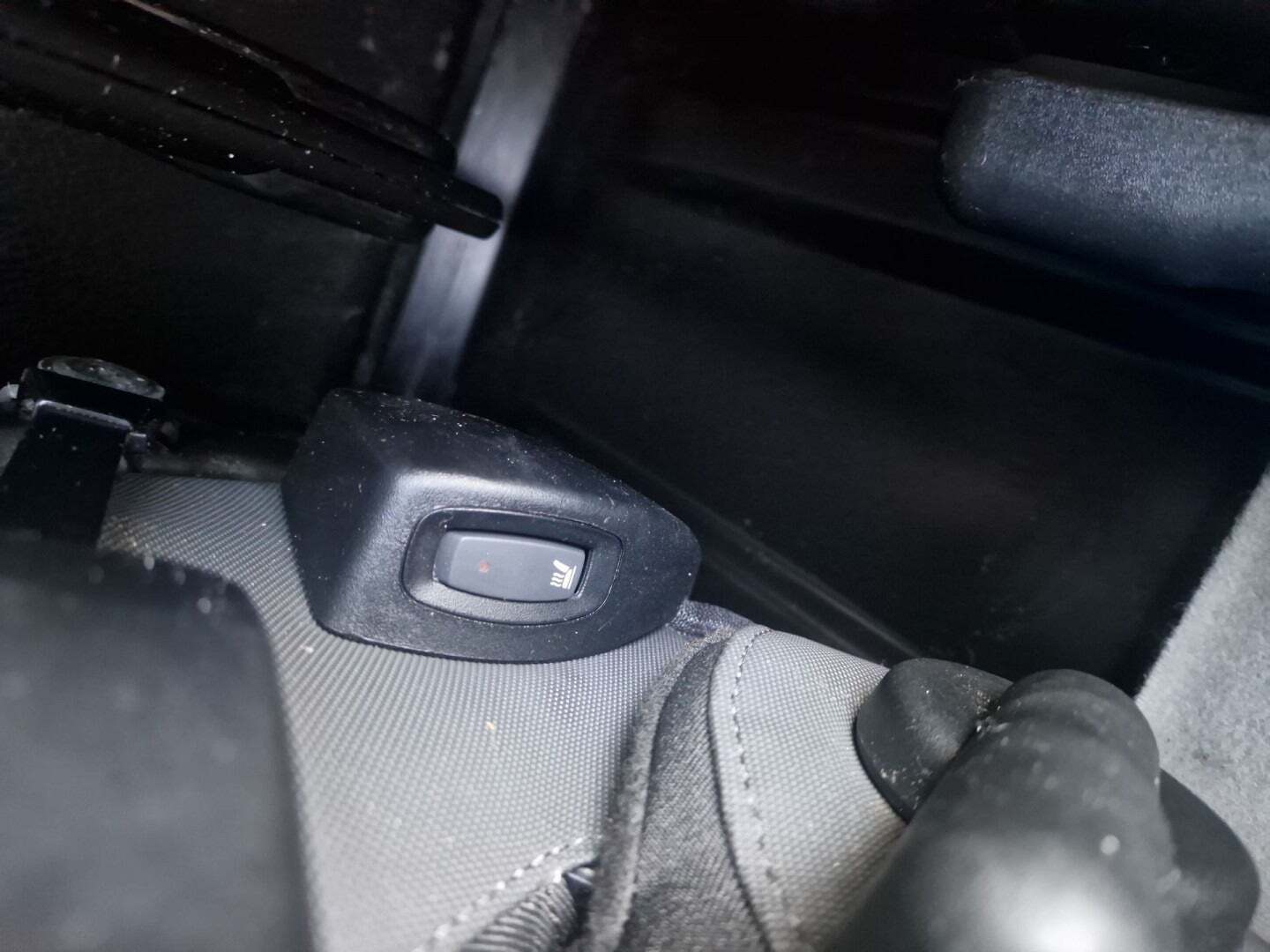 Hvid Renault Master IV T35 fra 2021