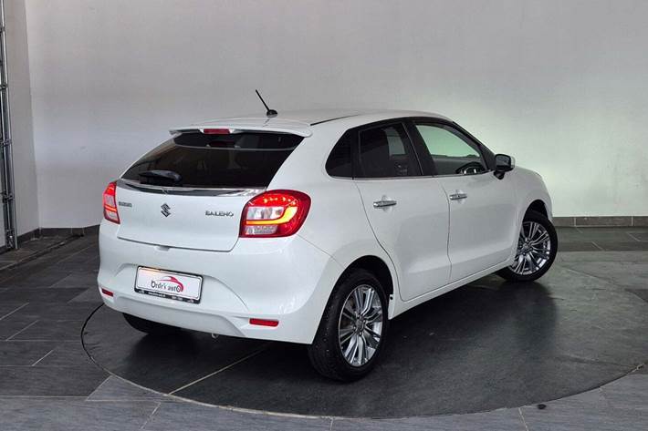 Hvid Suzuki Baleno fra 2017