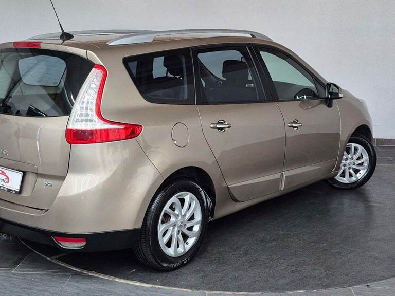 Renault Grand Scenic III 1,5 dCi 110 Dynamique aut. 7prs