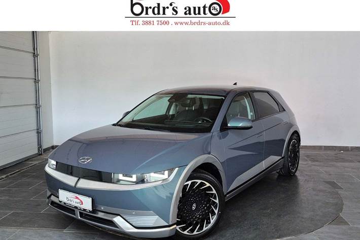 Grå Hyundai Ioniq 5 fra 2022 set udefra