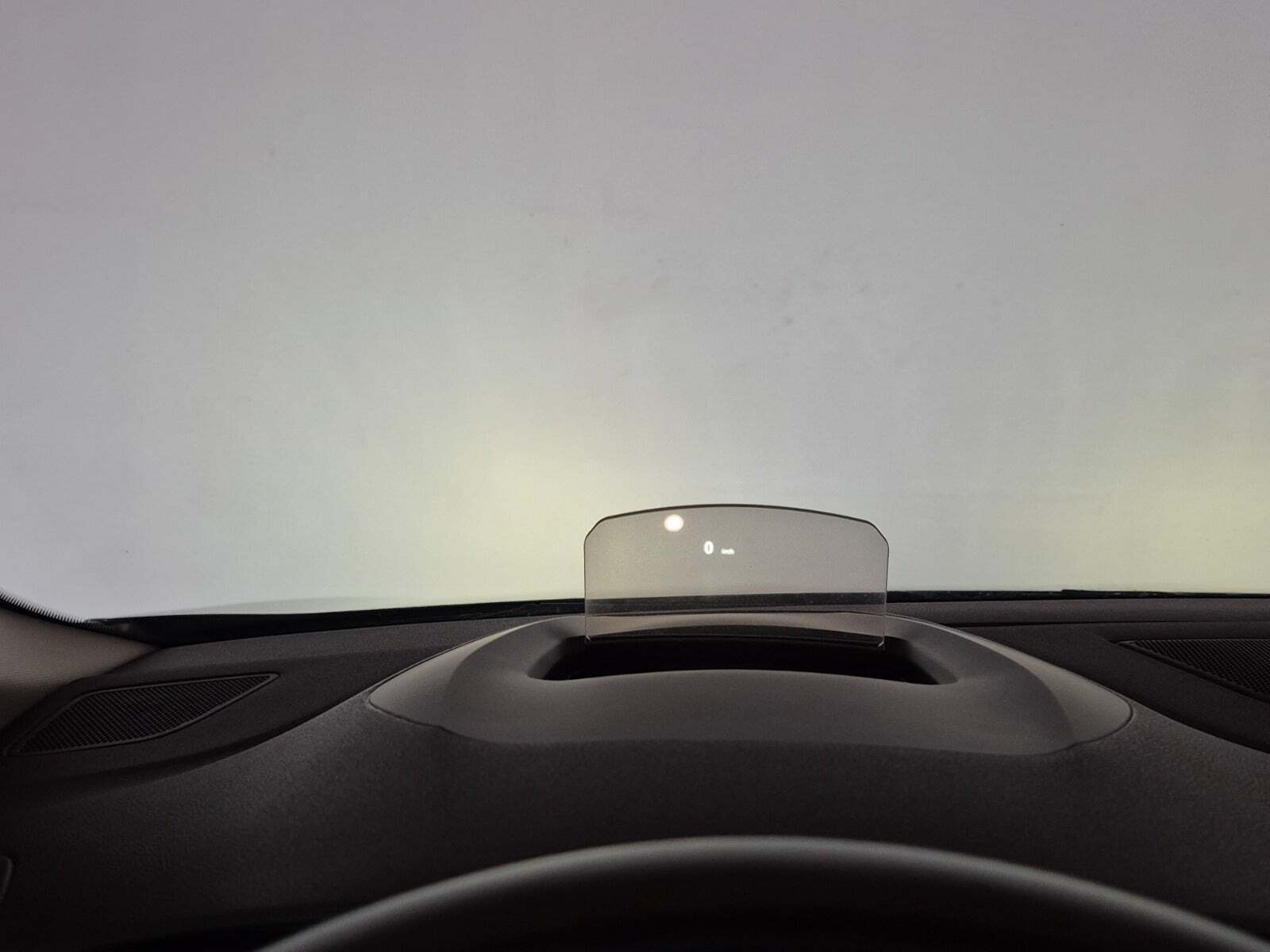 Grå Renault Megane IV fra 2020