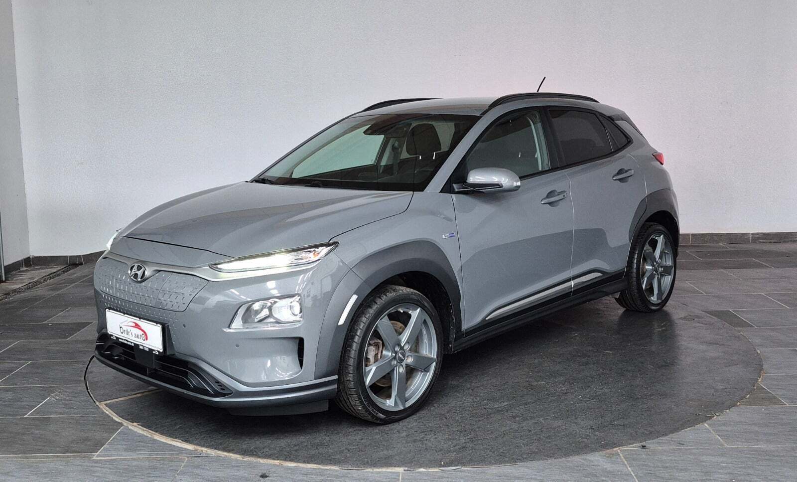 Hyundai Kona 64 EV Trend