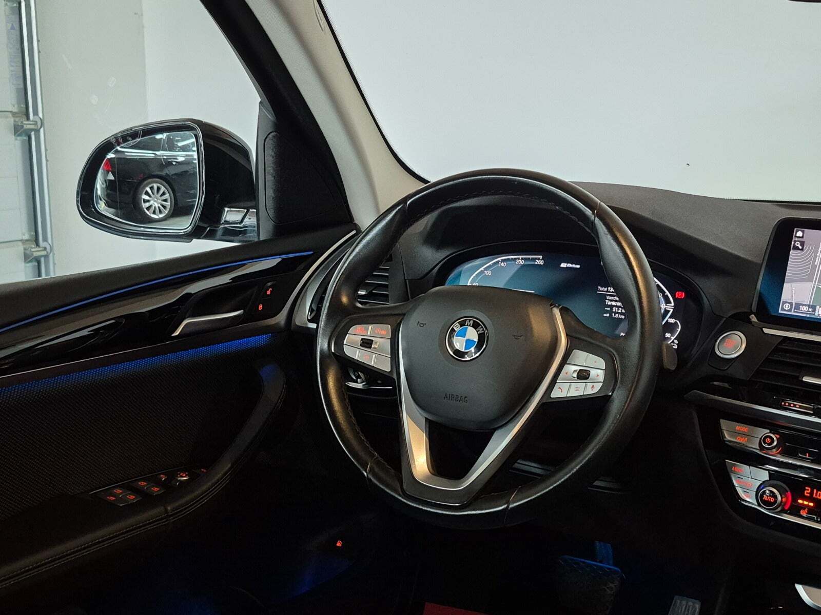 Sort BMW X3 fra 2021