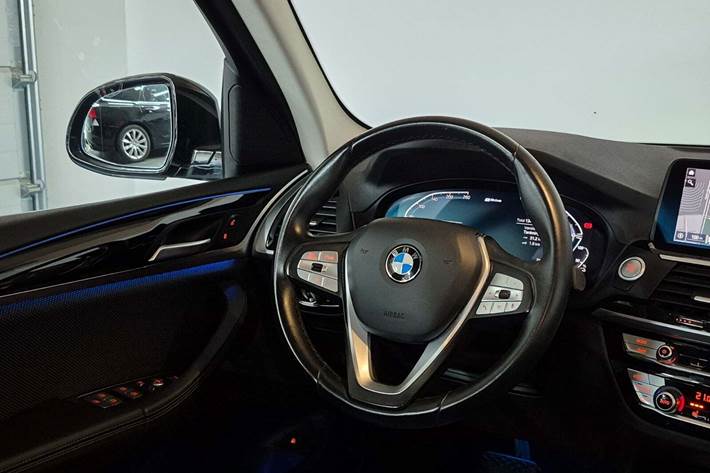 Sort BMW X3 fra 2021