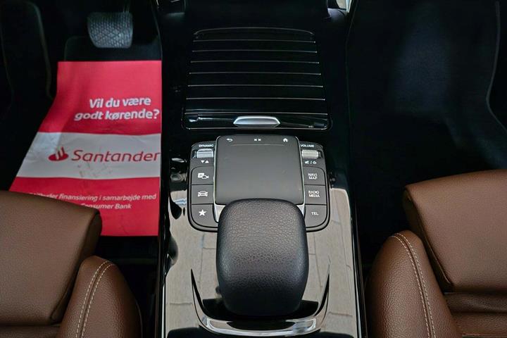 Sort Mercedes A250 e fra 2021