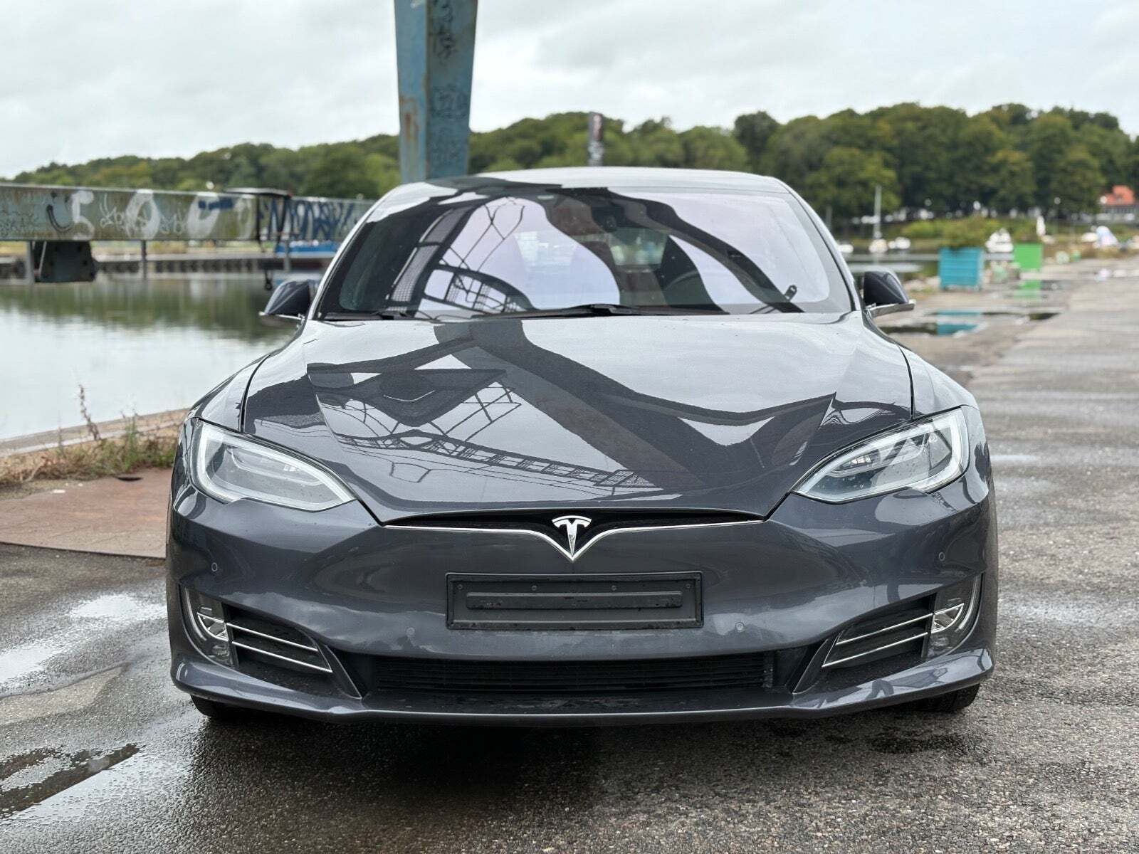 Tesla Model S 75D