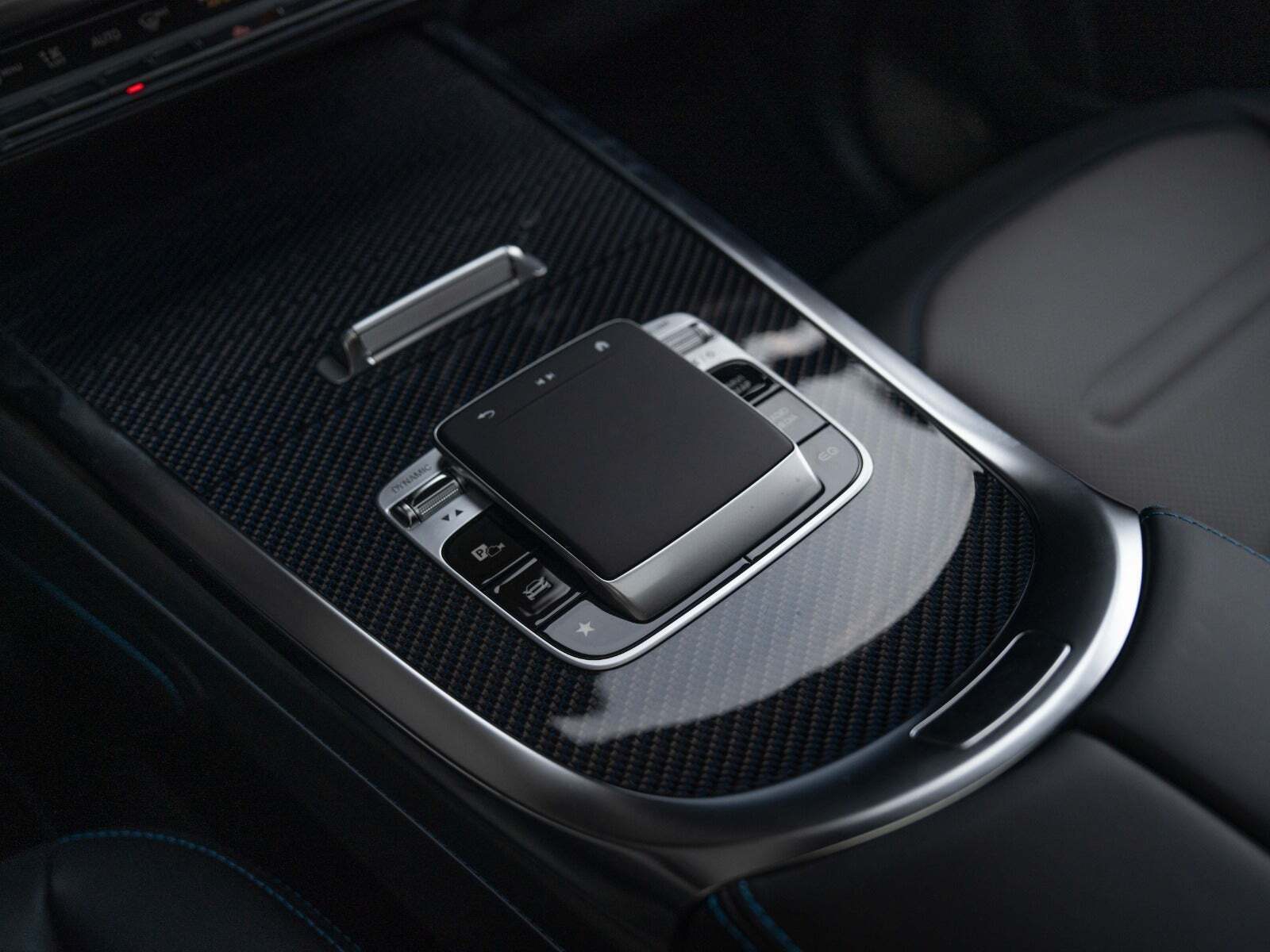 Sort Mercedes G580 fra 2024