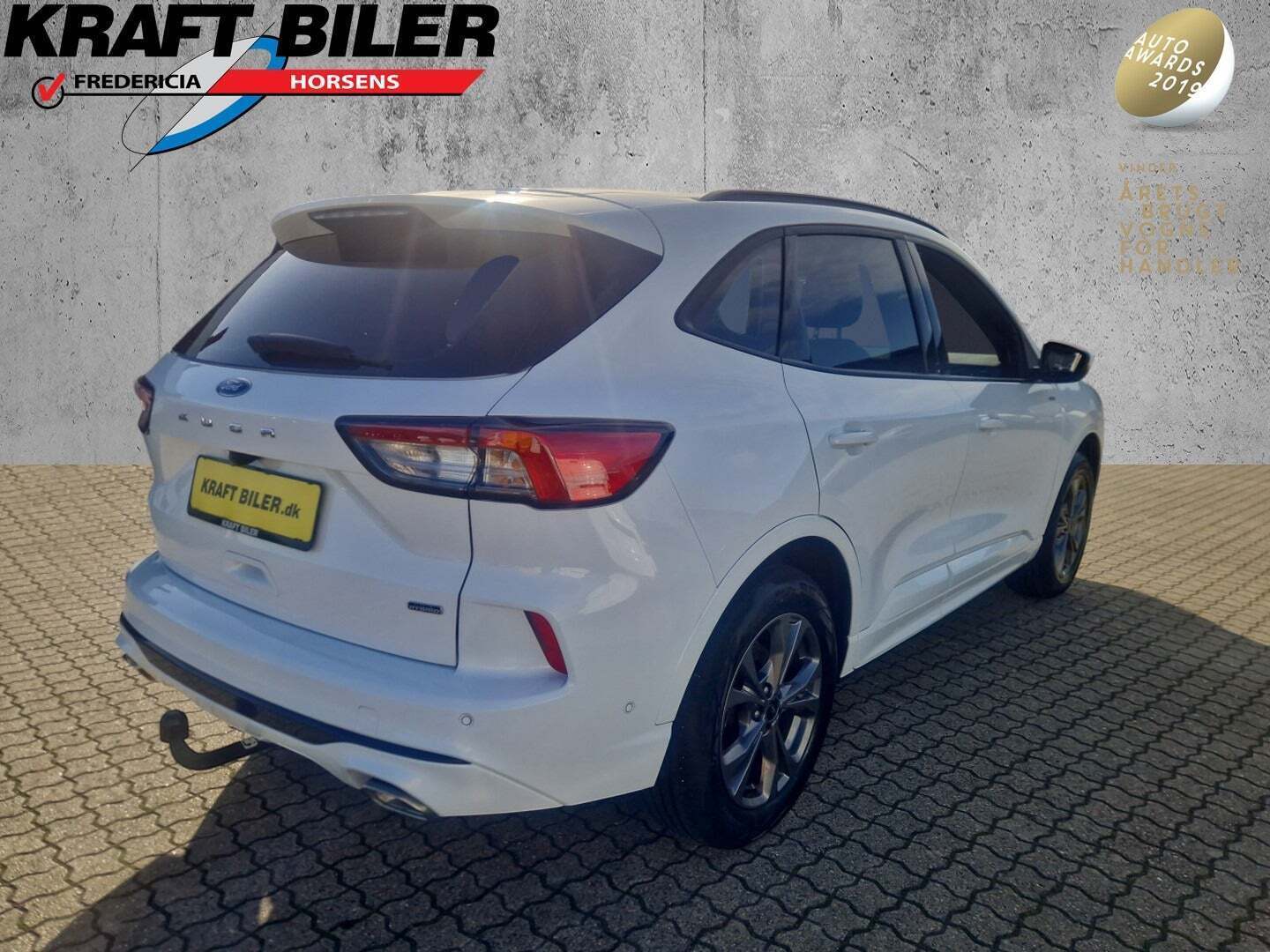 Ford Kuga 2,5 PHEV ST-Line CVT Van