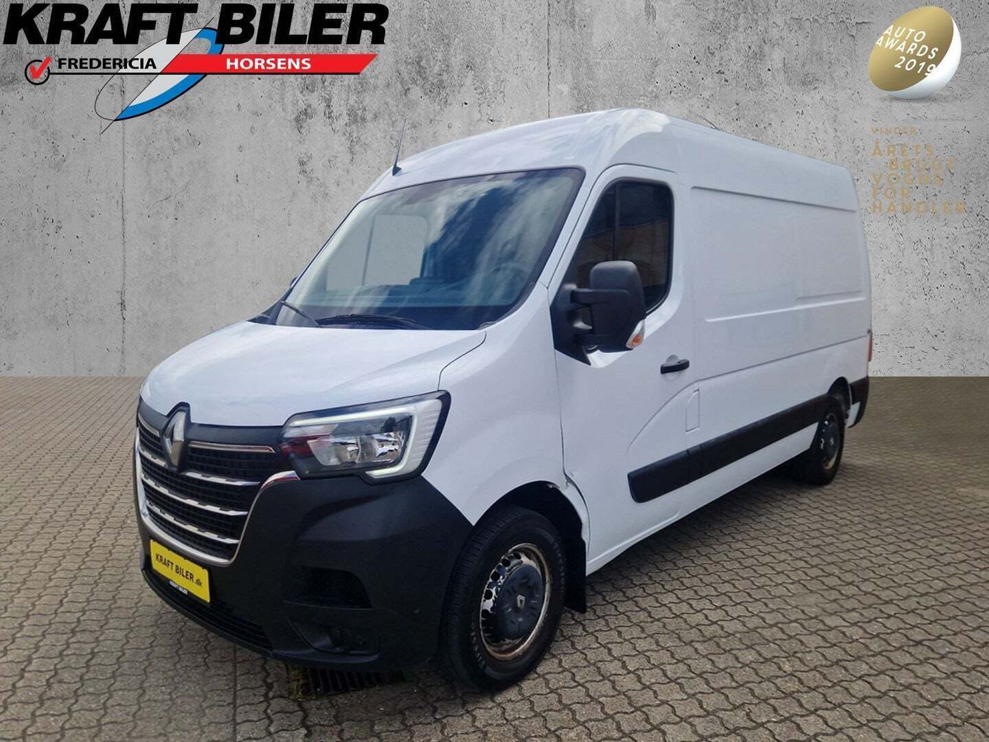 Renault Master IV T33 2,3 dCi 135 L2H2 Kassevogn