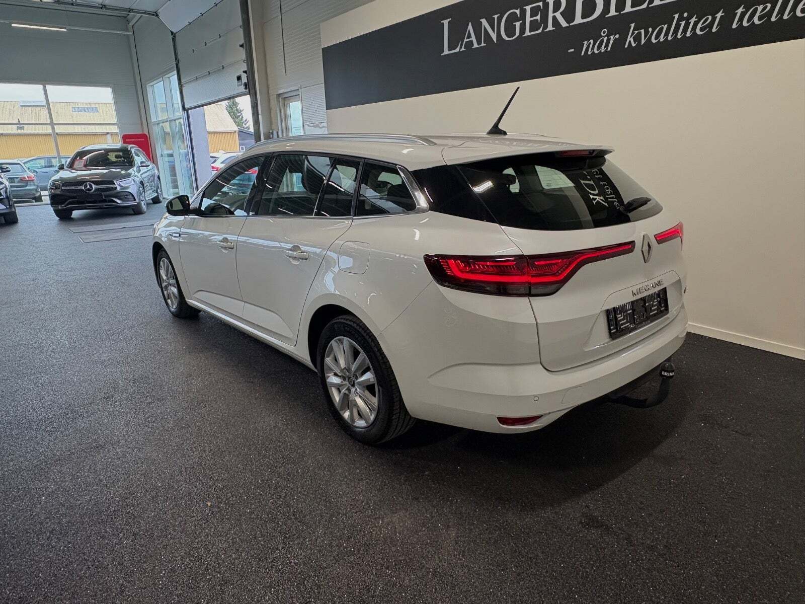 Renault Megane IV 1,6 E-Tech Zen Sport Tourer