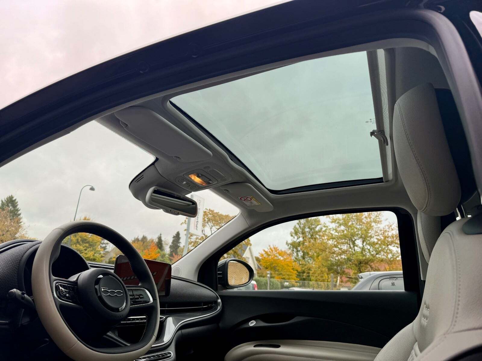 Fiat 500e 42 la Prima