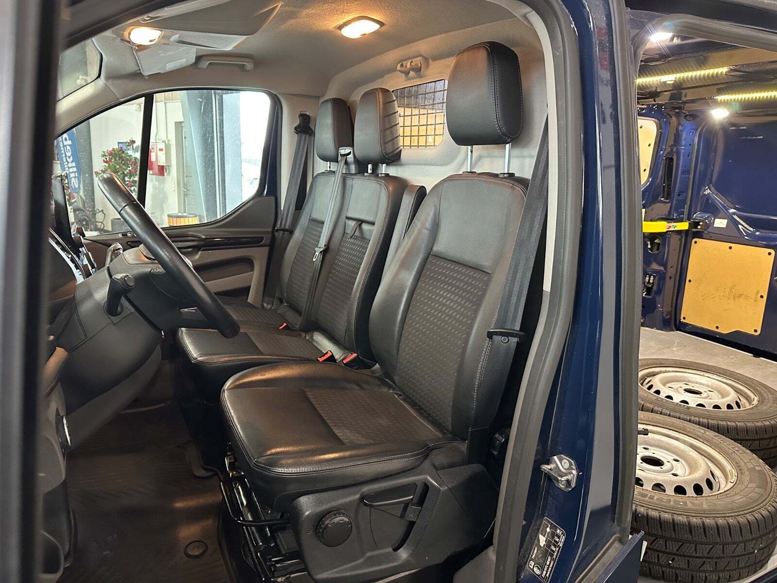 Ford Transit Custom 320S 2,0 TDCi 185 Sport aut.